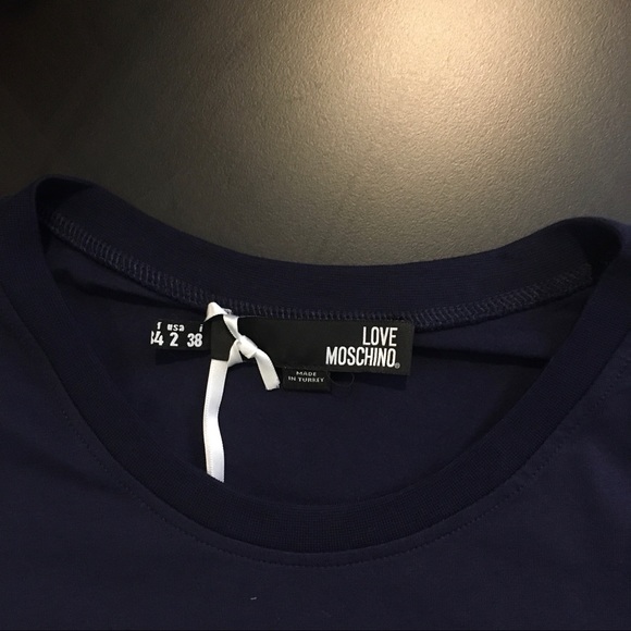 NWT Love Moschino navy women’s T-shirt size US 2 - Picture 4 of 9